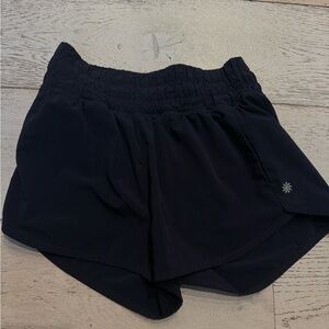 Pristine excellent Athleta Girl Run Free 3 inch Shorts- Navy Size L (12)